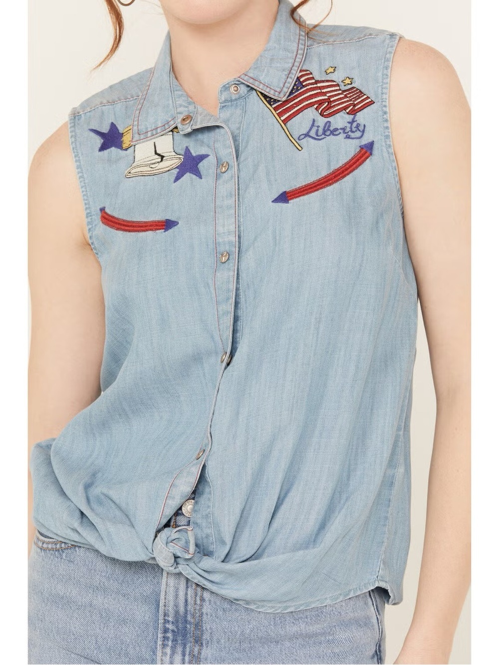 Ariat Women’s Liberty Embroidered Button Down Sleeveless Size Large